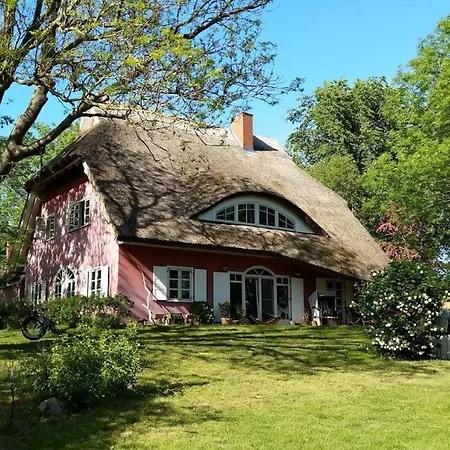 Altes Waschhaus Krakvitz Apartment Putbus